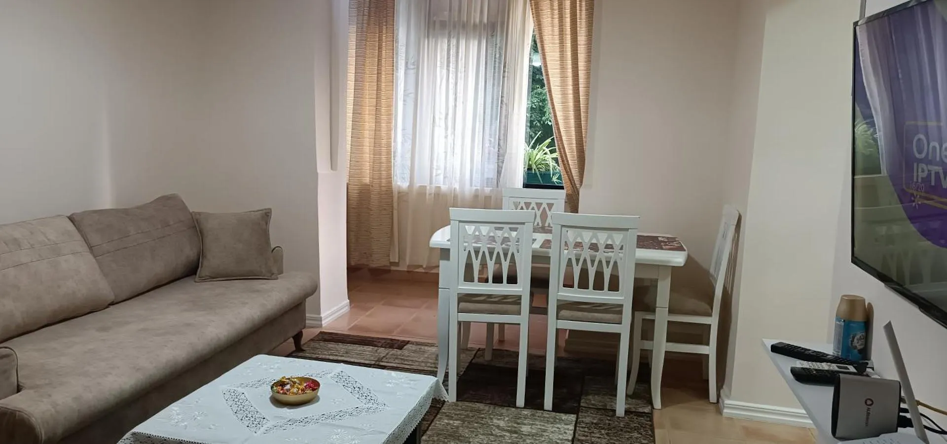 Glamour Apartment Тирана